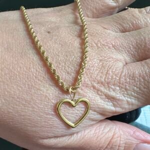 Pingente de Coração Vazado 1,6cm no Ouro Amarelo 18k