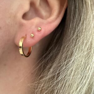 Par de Argolas 1,6cm, 2,05mm de Espessura, no Ouro Amarelo 18k