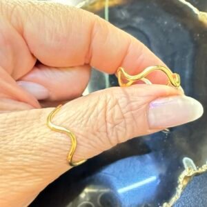 Anel Ondas no Ouro Amarelo 18K