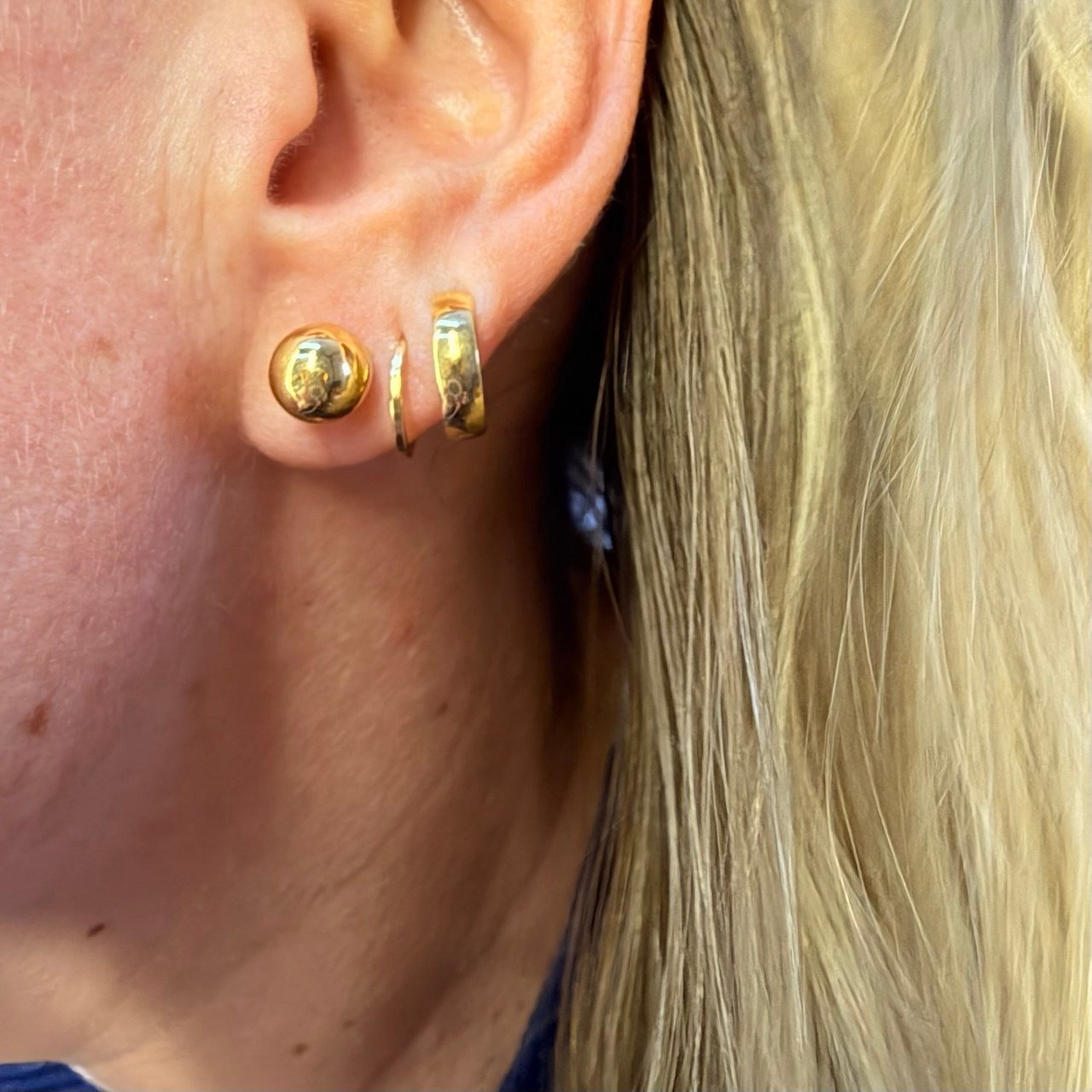 Par de Brincos Bola 8mm no Ouro 18K - Imagem 3